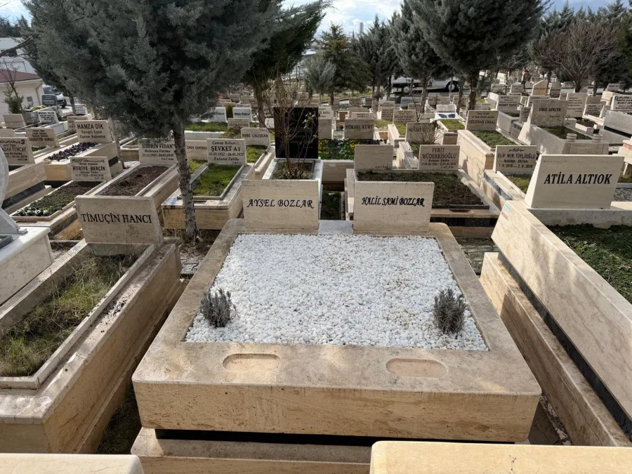 Mezar Bakımı Öncesi ve Sonrası — sonrası